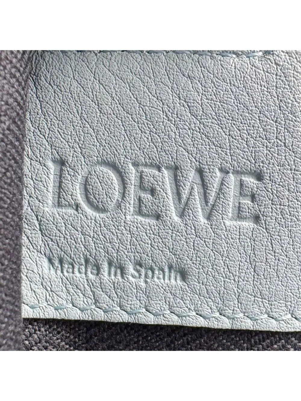 Loewe Shoulder Bag Hammock Medium